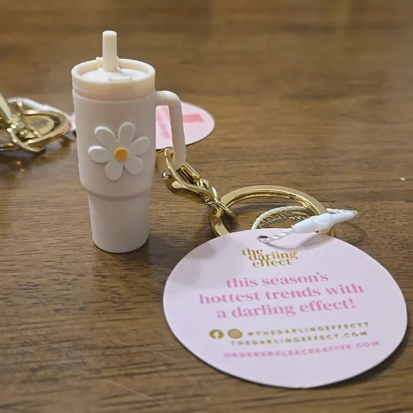 The Darling Effect Tumbler Key Chains Set of 3 - Picture 4 of 5